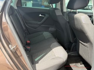 /photos/9942/cdf37944-e394-2a77-a115-3e020c42ce01_i320x240.jpg